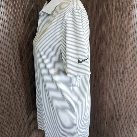 Nike Golf Polo DriFit Shirt, Small - Picture 6 of 6